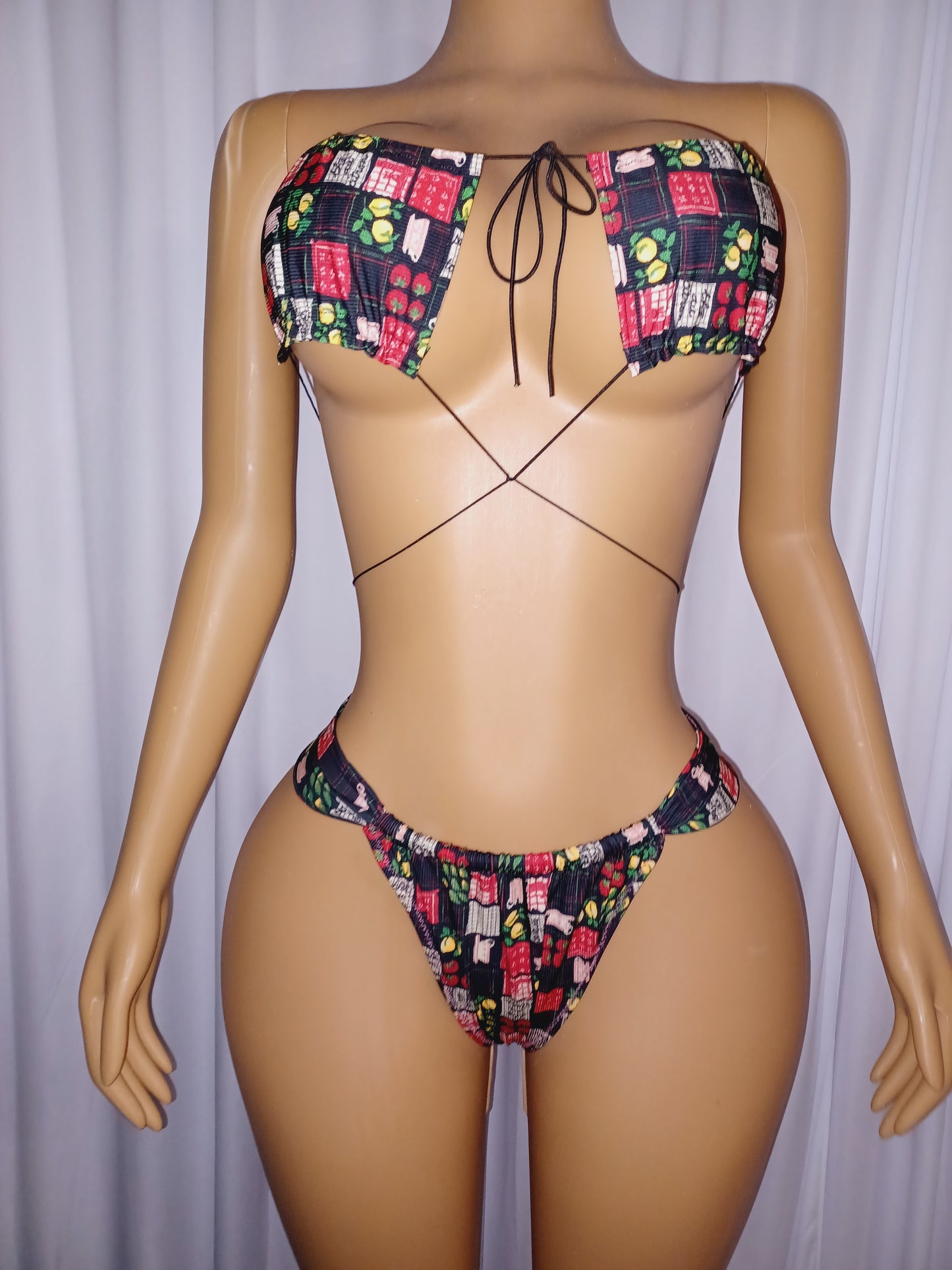 WHOLESALE  mixed style bundle 100 outfits