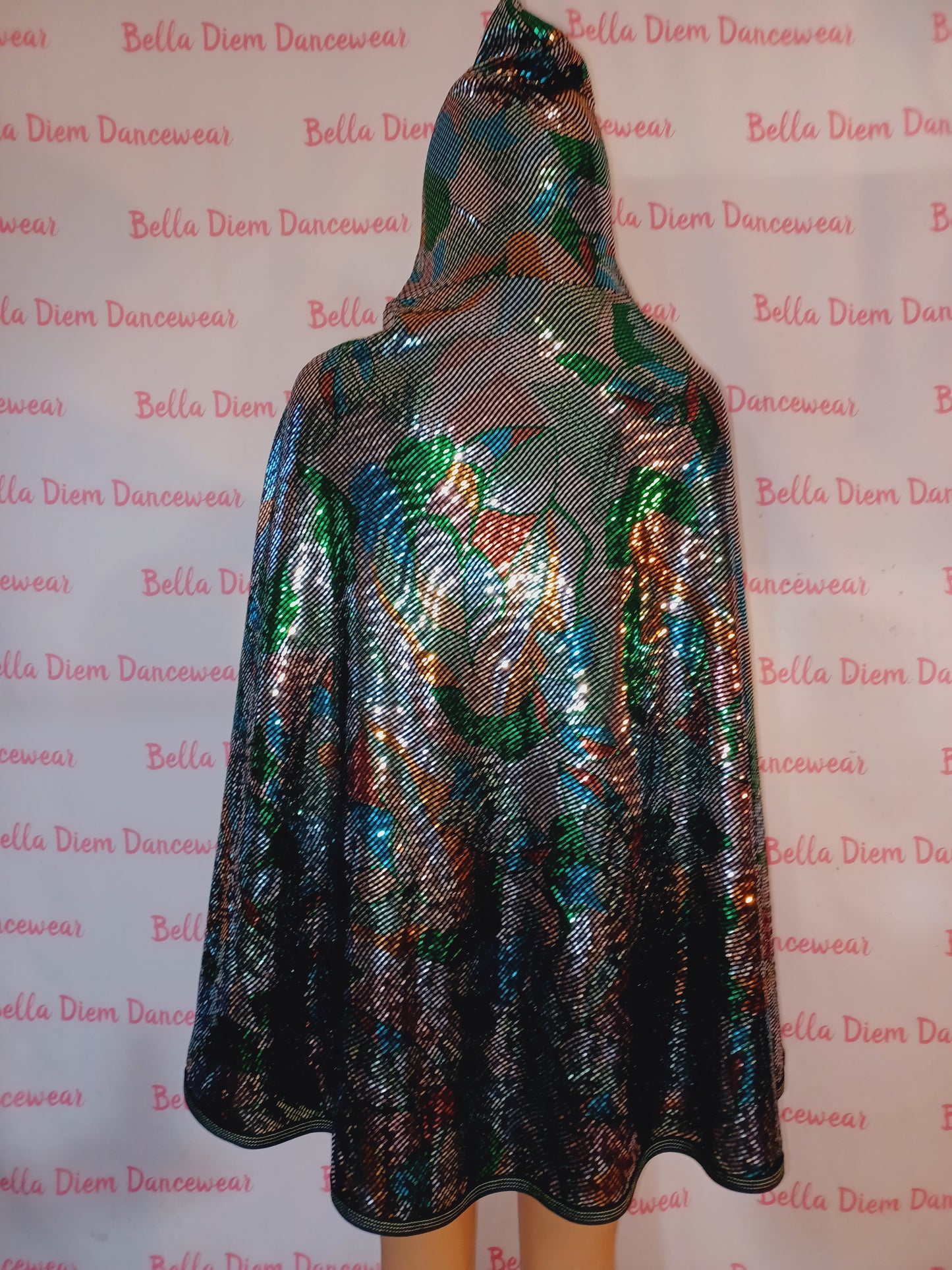 SEQUIN HOODED CAPE SET Rave & Dancer outfit