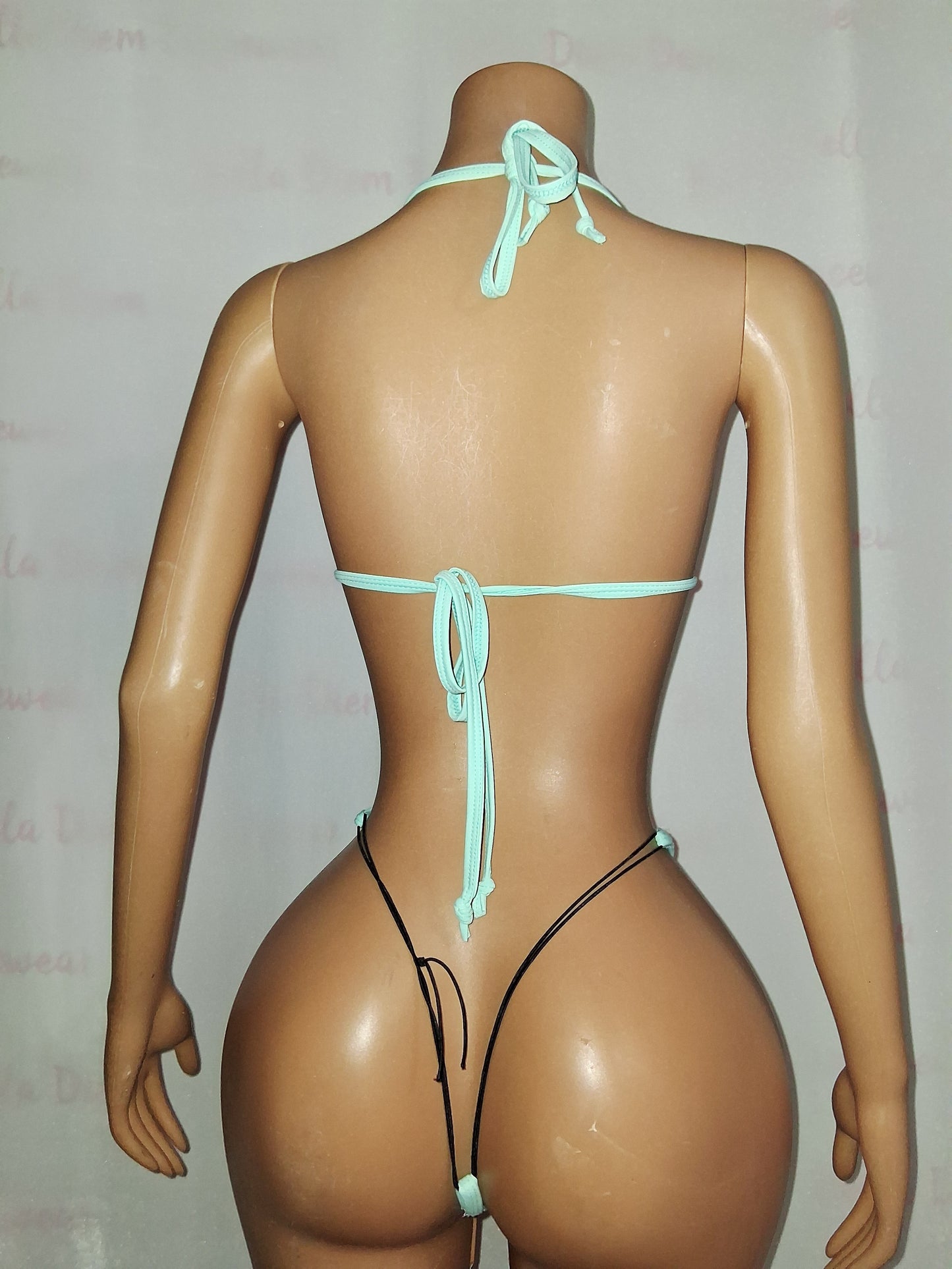 Mint Trim 2-piece Medium Coverage