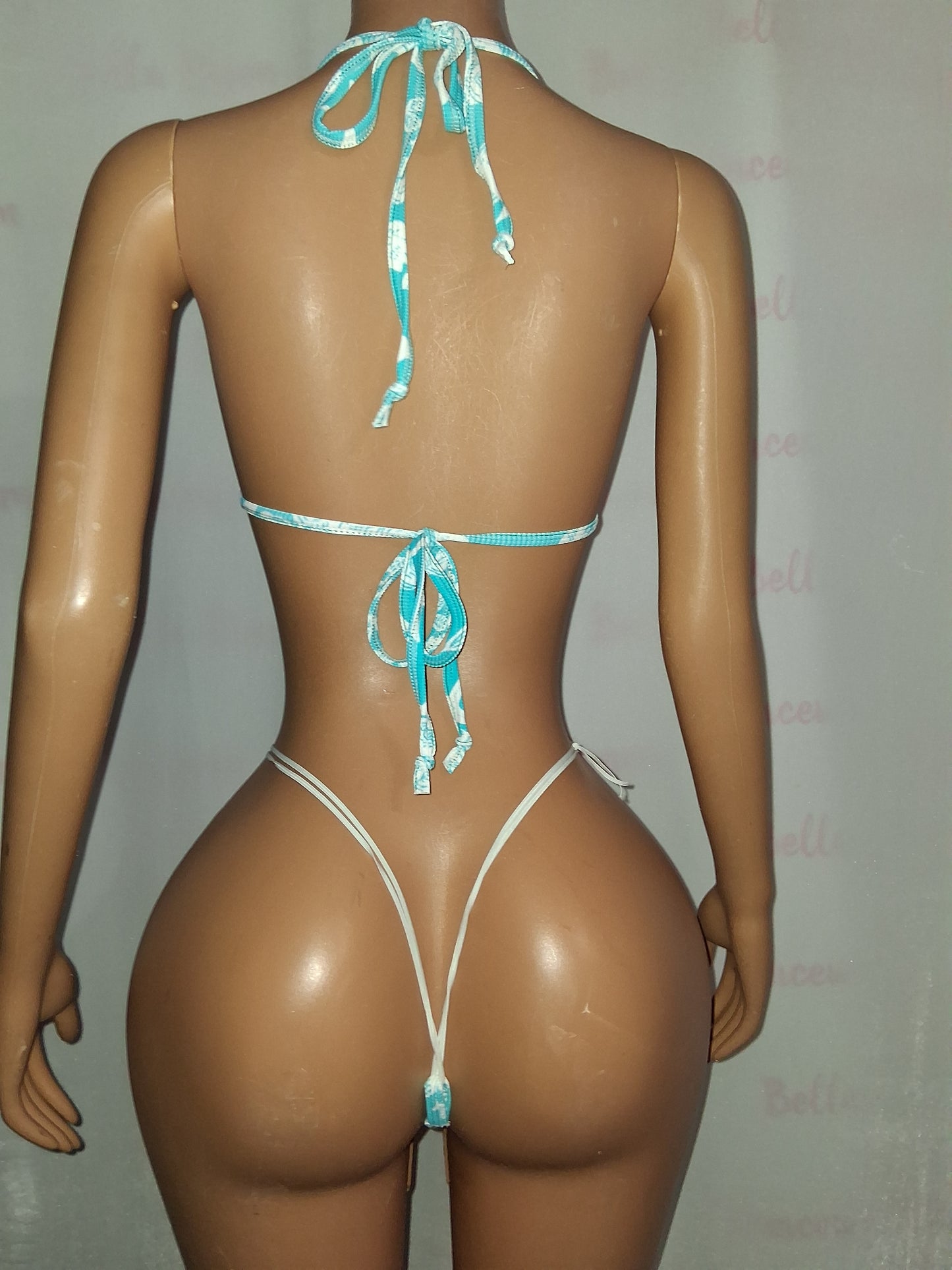 Small colorful 2-piece