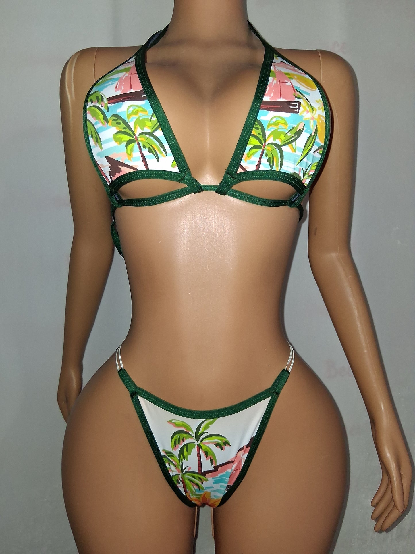 Tropical Print Thong Set